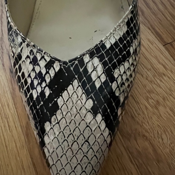 Marc Fisher heels python - Picture 3 of 8